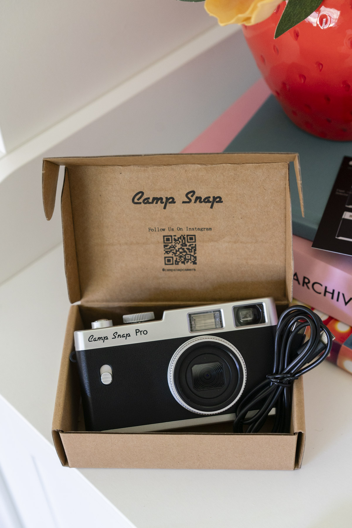 Camp Snap Pro box and included accessories